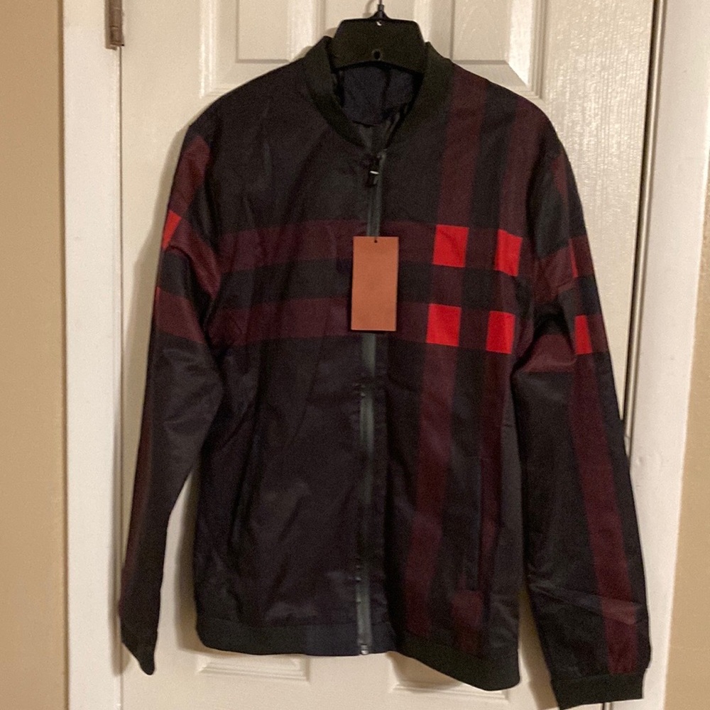 Logeeyar light weight men’s jacket sz:M
